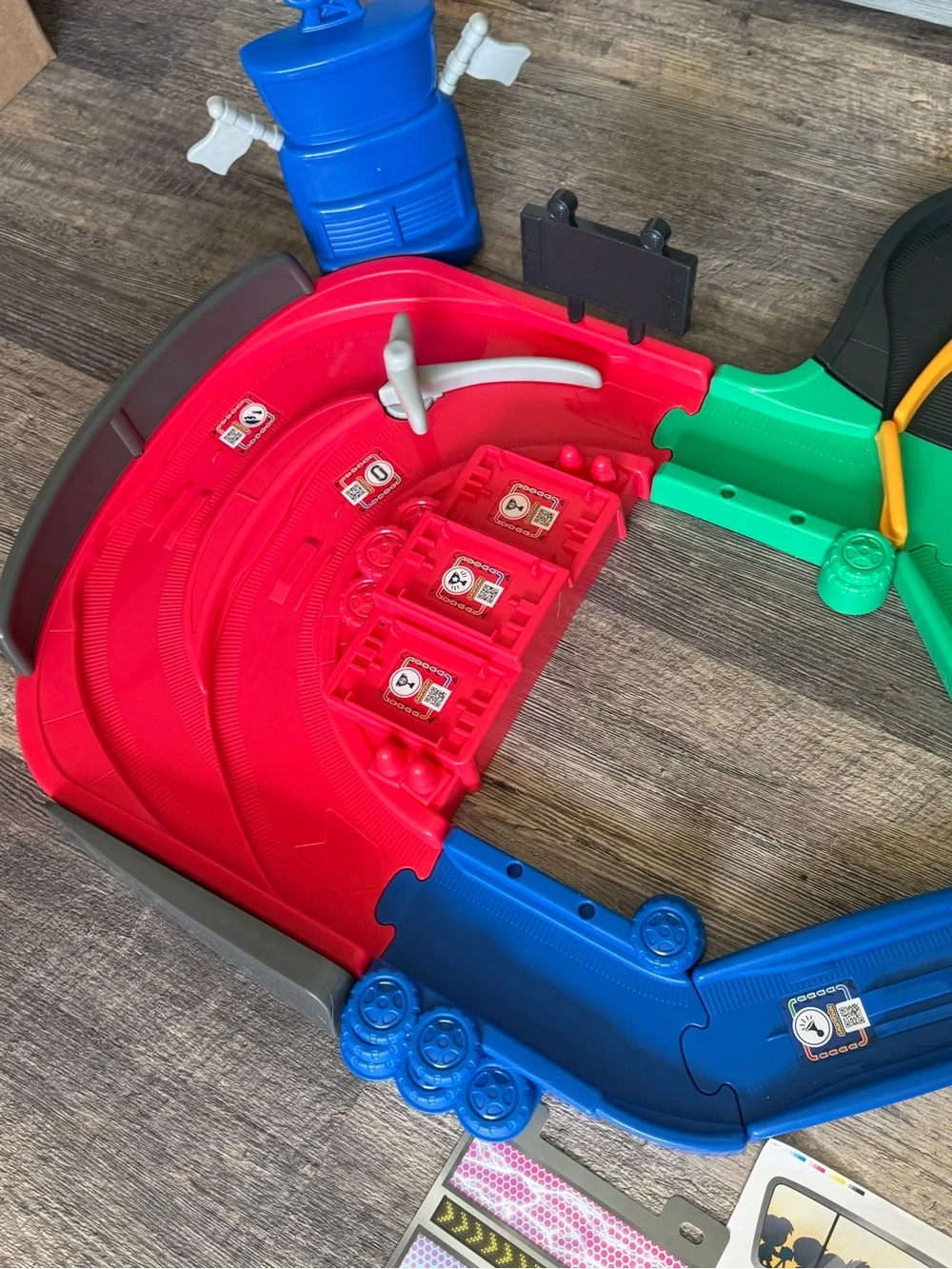Go! Go! Smart Wheels Motorized Race Track Set NEW Retired NO Box